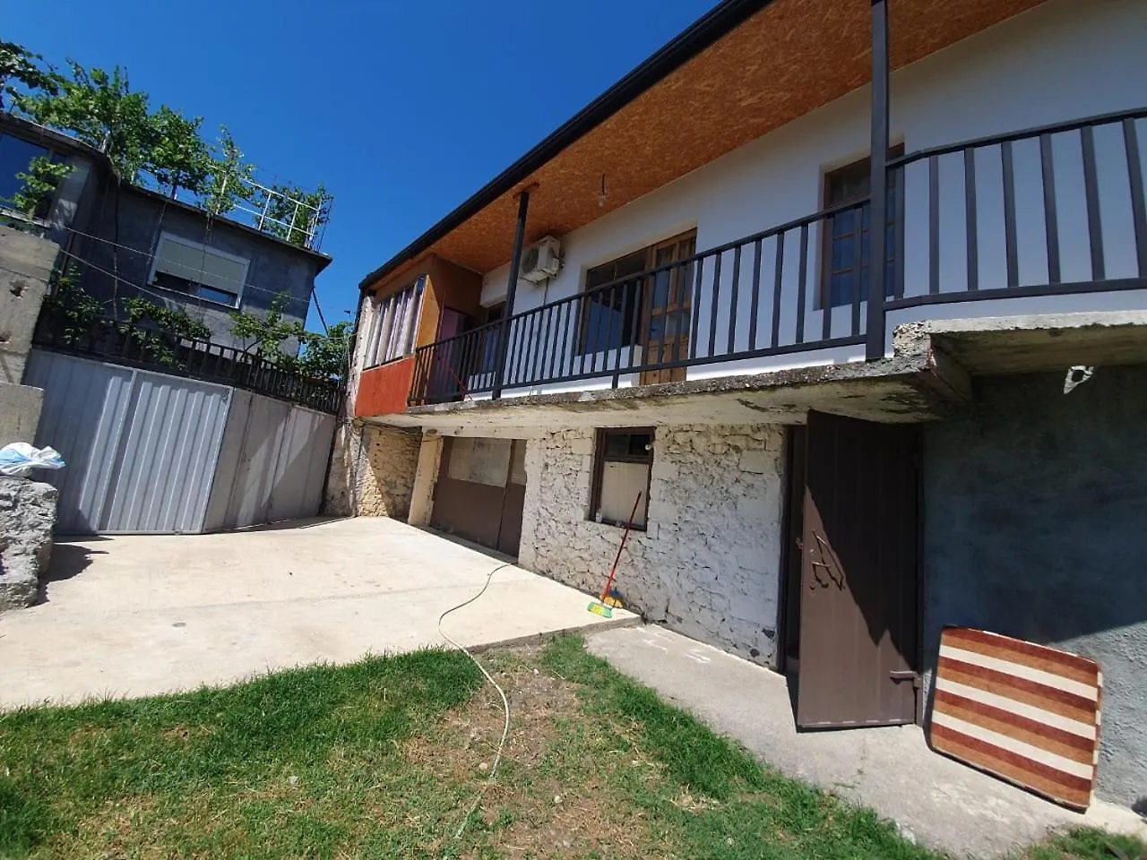 Nazmir'S Guesthouse Shkodër 0*,  アルバニア